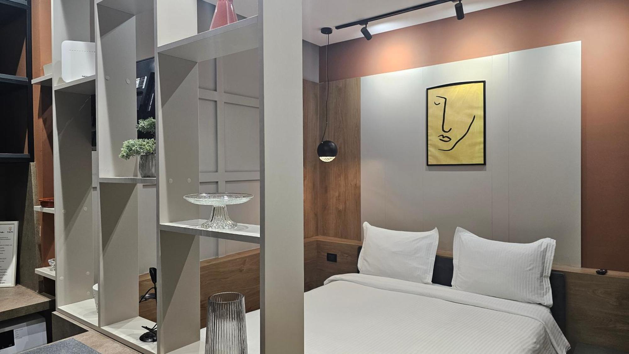 Tam Serviced Studio Apartments Next To Blloku Тирана Экстерьер фото